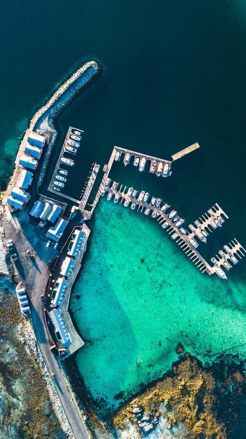Nappstraumen Seafront Cabin レクネス エクステリア 写真